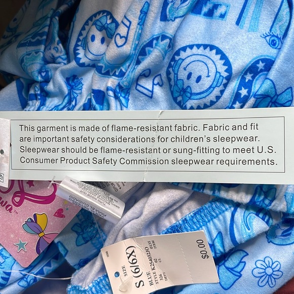 NWT Girl's JoJo Siwa 2-Piece Pajama set 6/6X - Picture 6 of 7